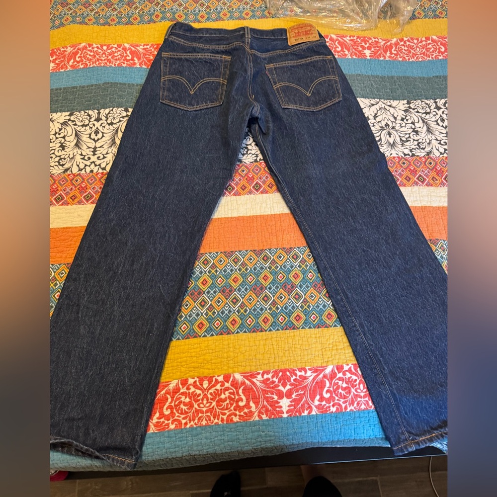 Men’s Levi 501 Jeans W 34 L33 Brand New Never Worn